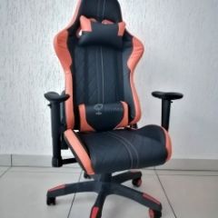 Кресло геймерское Barneo K-52 (черная экокожа оранжевые вставки) в Приобье - priobie.mebel24.online | фото