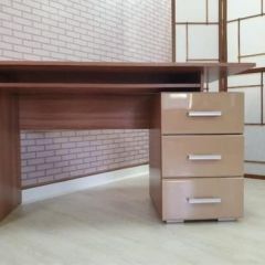 Стол компьютерный Симба Ясень шимо-Кофе с молоком в Приобье - priobie.mebel24.online | фото 2